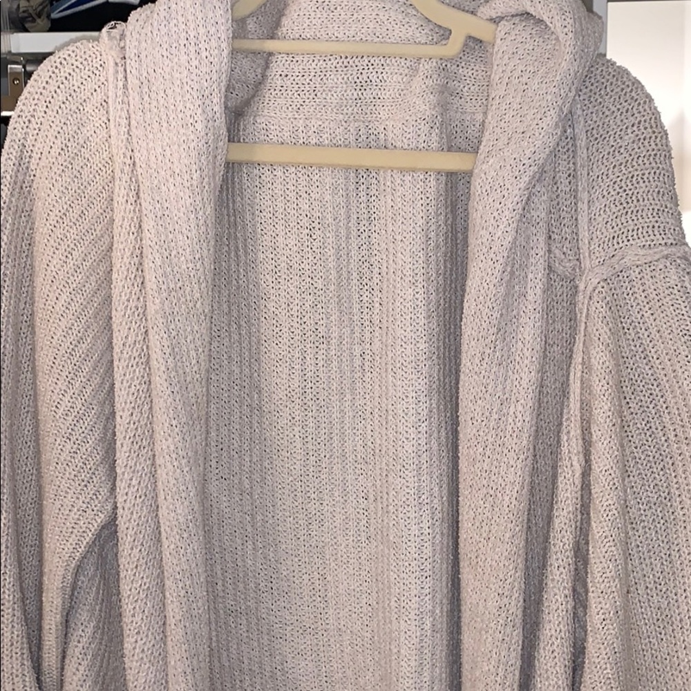 Cardigan sweater